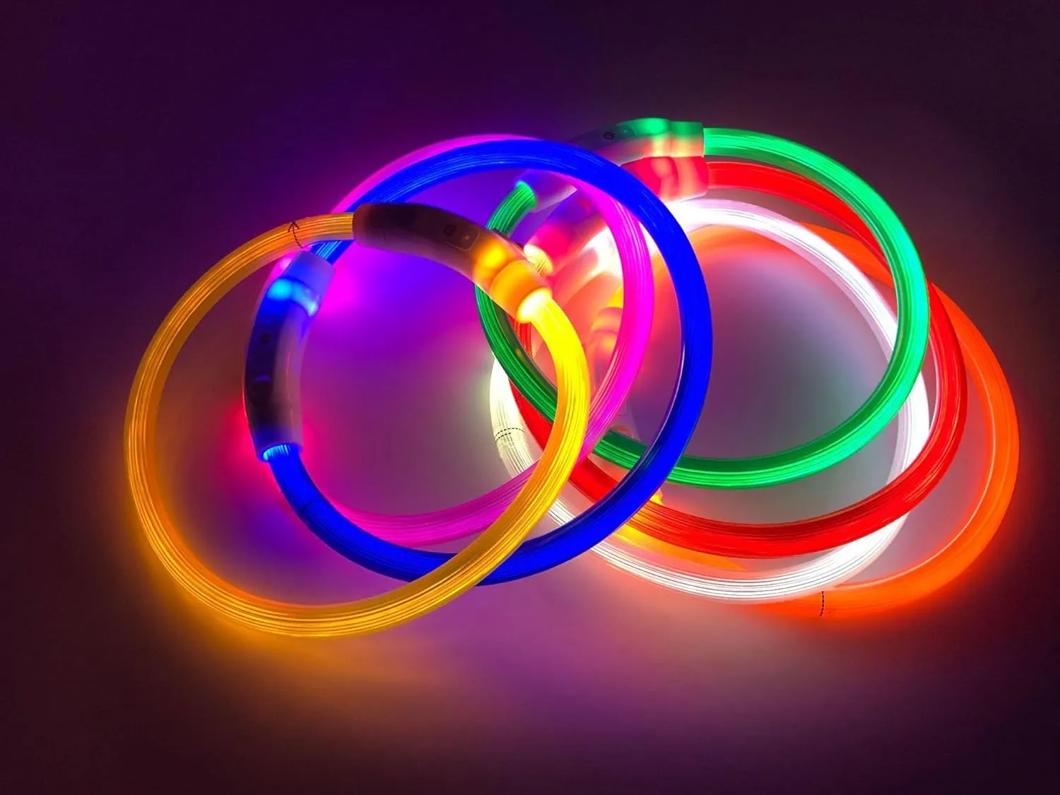 LED Dog Collar Keep Your Dog Safe: Rechargeable LED Collar for Nighttime Adventures,Enhance Visibility with Flash Dog Necklace, LED Dog Collar for Small, Medium & Large Dogs (Pink, M)