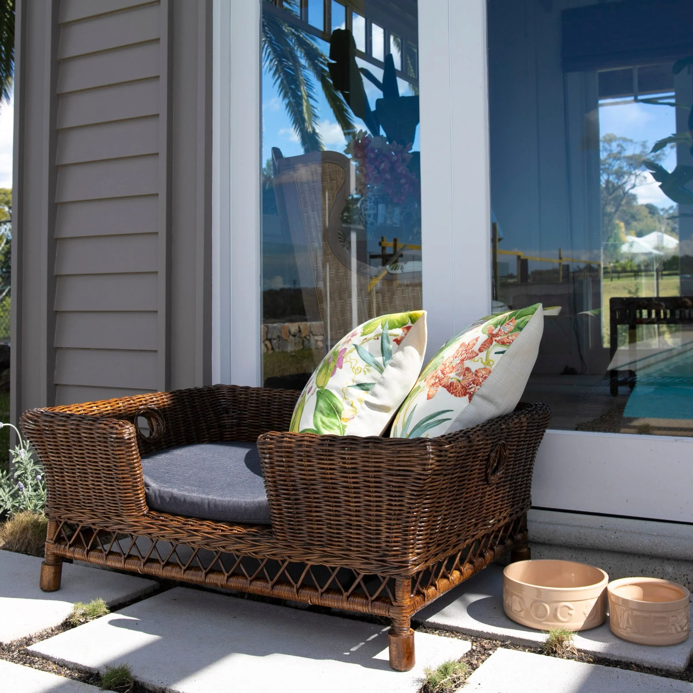 Rattan Pet Beds Brown