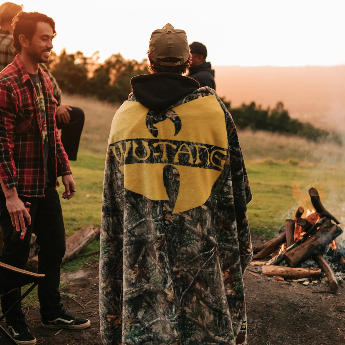 Triumph Plush Fleece Blanket | Wu-Tang Clan x Slowtide